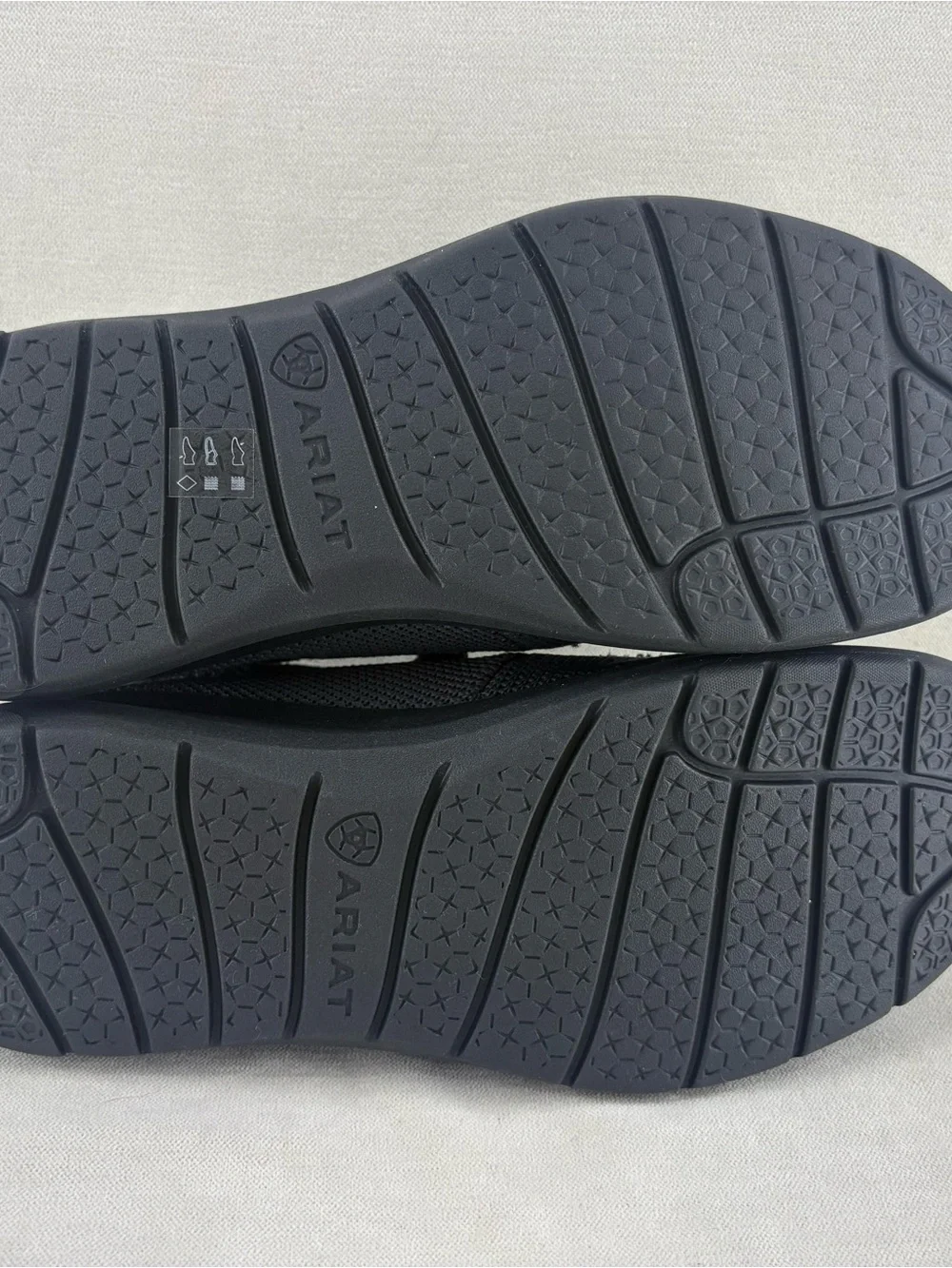 Ariat lightweight breathable